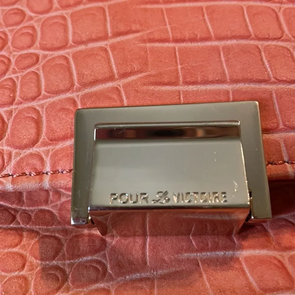 POUR LA VICTOIRE  MORANDI TEXTURE LEATHER CLUTCH
